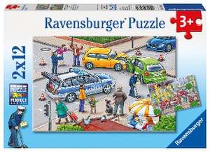 Mit Blaulicht unterwegs. Puzzle 2 x 12 Teile