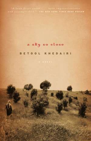 A Sky So Close de Betool Khedairi