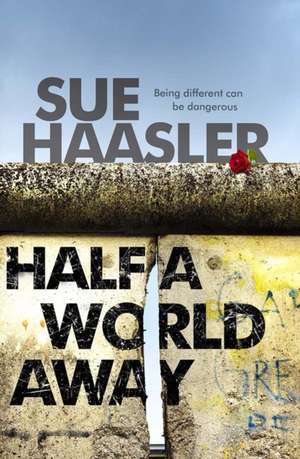 Half A World Away de Sue Haasler