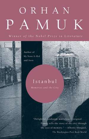 Istanbul: Memories and the City de Orhan Pamuk