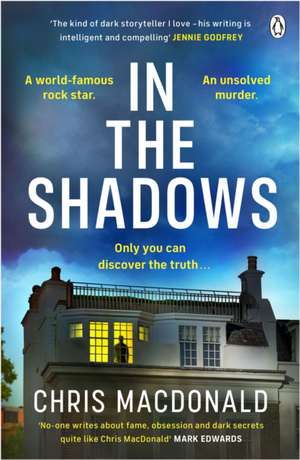 In The Shadows de Chris Macdonald