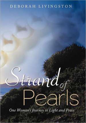 Strand of Pearls de Deborah Livingston