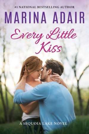 Every Little Kiss de Marina Adair