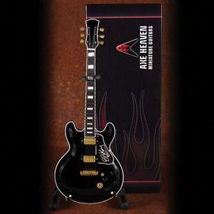 B.B. King Signature "Lucille" Model