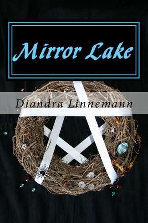 Mirror Lake de Diandra Linnemann