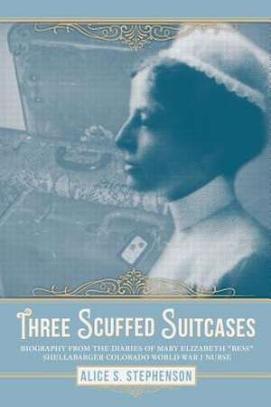 Three Scuffed Suitcases de Alice S. Stephenson