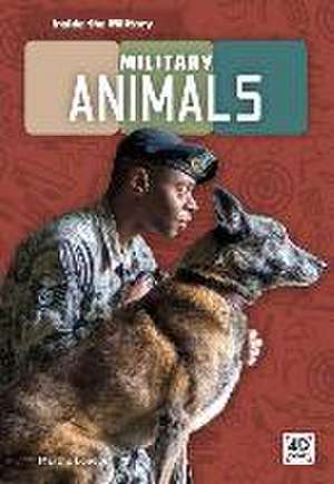 Military Animals de Martha London