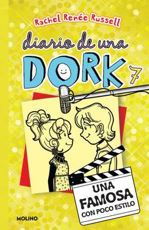 Una Famosa Con Poco Estilo / Dork Diaries: Tales from a Not-So-Glam TV Star de Rachel Renee Russell