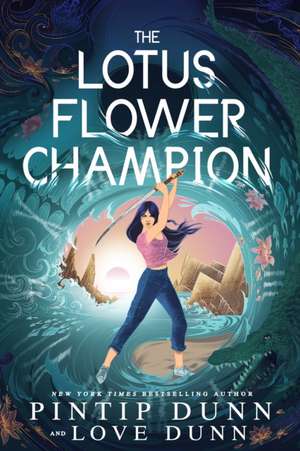 The Lotus Flower Champion de Pintip Dunn