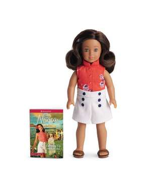 Nanea Mini Doll [With Mini Abridged Version Book "Growing Up with Aloha"] de American Girl