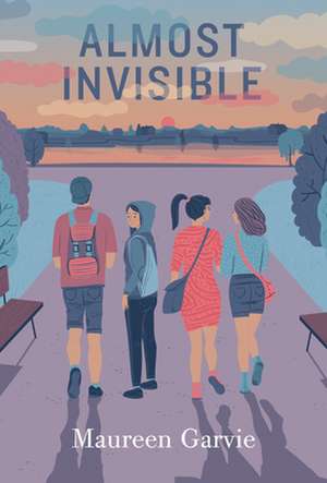 Almost Invisible de Maureen Garvie