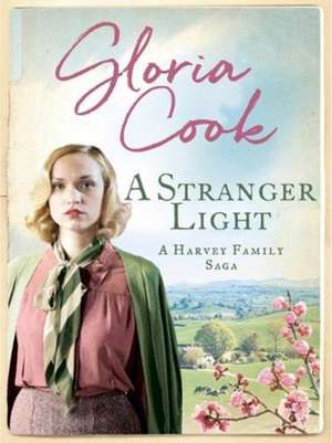 A Stranger Light de Gloria Cook