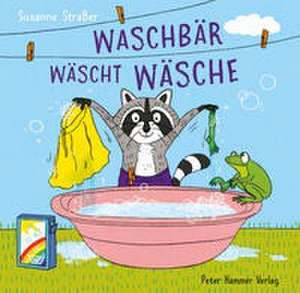 Waschbär wäscht Wäsche de Susanne Straßer