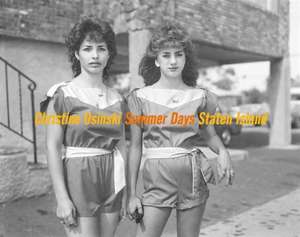 Christine Osinski: Summer Days Staten Island de Paul Moakley