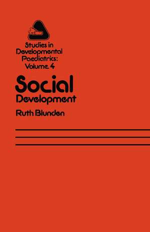 Social Development de R. Blunden