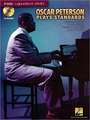 Oscar Peterson Plays Standards [With CD]