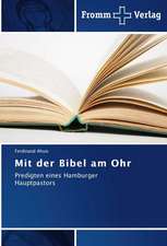 Mit der Bibel am Ohr