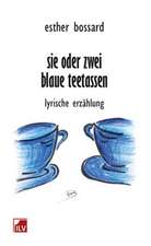 sie oder zwei blaue teetassen